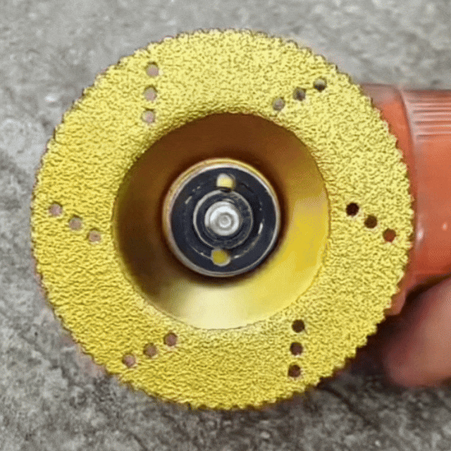 Disco Diamantato per Metalli 5 in 1 - Lo Specialista per Tagliare, Levigare e Modellare le Superfici Più Dure